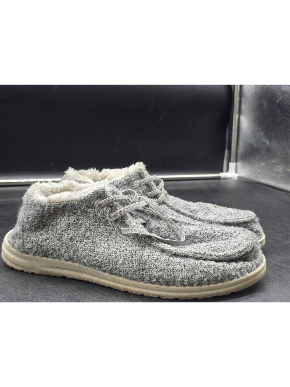 Magellan Outdoors Slippers Shoes Womens Size 9 Gray Knit Faux Fur Moccasin Warm